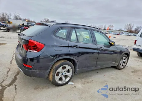 2014 BMW X1 Sdrive28I из США, поврежденный, VIN WBAVM1C54EVW52232